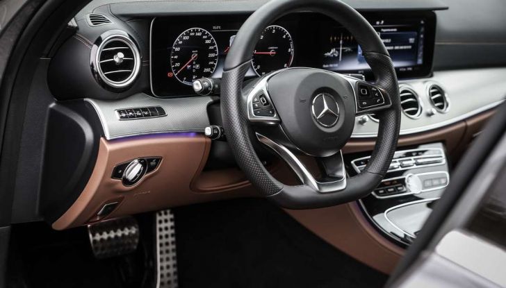 Mercedes #backtothefuture: un viaggio nell’evoluzione dell’auto - Foto 4 di 25