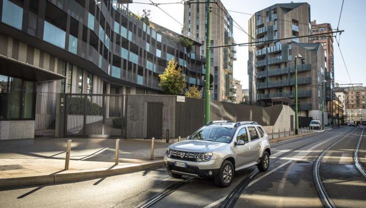 nuova dacia duster gpl prova su strada prezzi e prestazioni 12