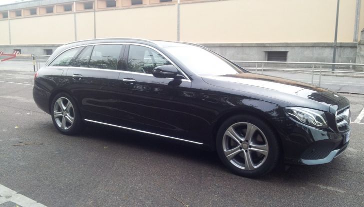 Nuova Mercedes Classe E Station Wagon: prova su strada e prestazioni - Foto 6 di 20