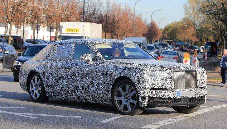 Nuova Rolls Royce Phantom spiata con nuovi dettagli e particolari - Foto 5 di 10
