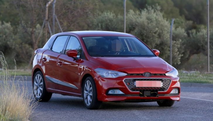 Nuova Seat Ibiza 2017: scoperta tra le strade della Spagna - Foto 1 di 24