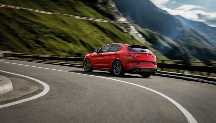 Alfa Romeo Stelvio, il motore 2.2 Diesel 180 CV amplia la gamma - Foto 6 di 25