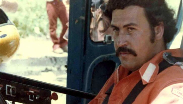 Le 5 auto più belle di Pablo Escobar, re dei Narcos - Foto 17 di 18