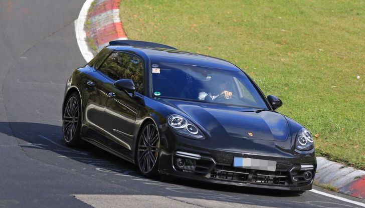 Porsche Panamera Shooting Brake, le foto spia della versione quasi definitiva - Foto 12 di 13