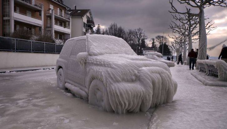spray per scongelare parabrezza e serrature cose e come funziona 1