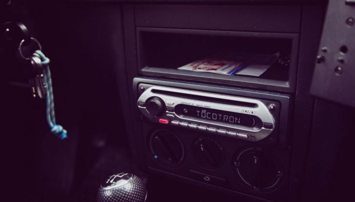 sanzioni_volume_alto_autoradio