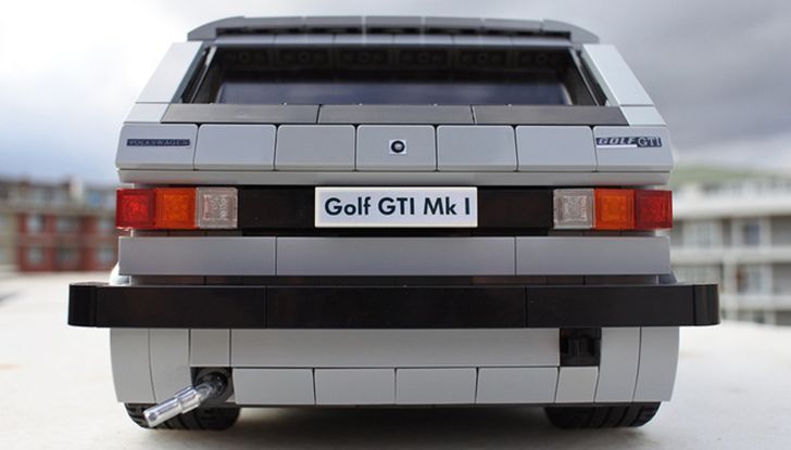 Volkswagen Golf Mk1 GTI con 1278 mattoncini di Lego - Foto 6 di 6