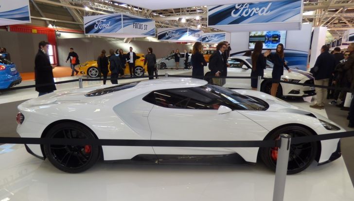 Ford GT 2017, fiancata.