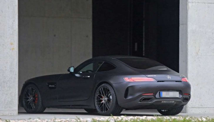 Mercedes AMG GT C Coupé Edition 50 spiata senza veli in anteprima assoluta - Foto 9 di 18