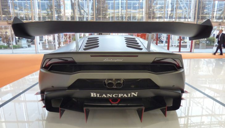 super-car-bologna-2016