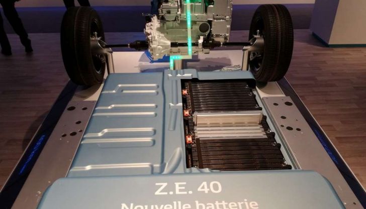 Renault Zoe 40, prova su strada della compatta 100% elettrica - Foto 13 di 15