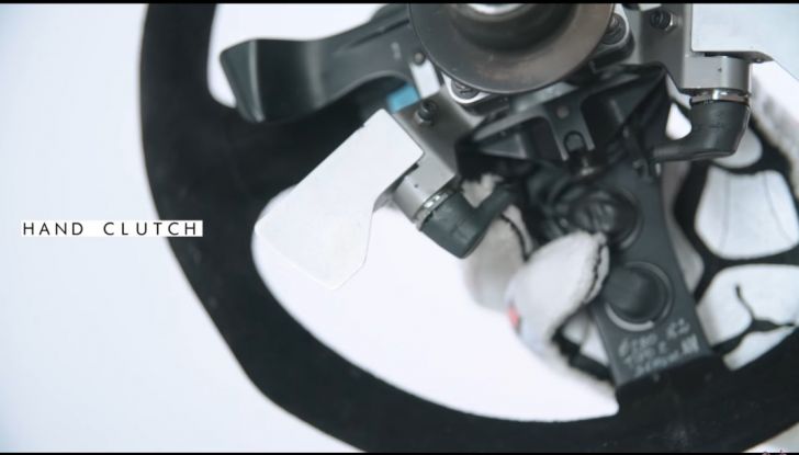 L’evoluzione del volante da Formula 1 raccontato in un video spettacolare - Foto 43 di 49