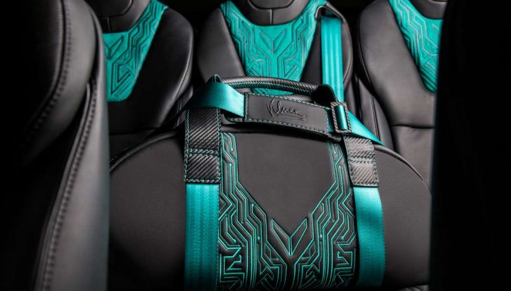 Tesla Model X P90D, l’auto elettrica secondo Vilner - Foto 10 di 19