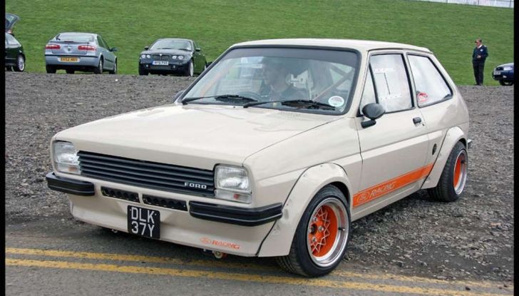 Una speciale Ford Fiesta unisce sette fratelli e tre generazioni.