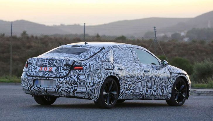 Volkswagen Arteon, prime foto spia dell’erede della VW CC - Foto 7 di 9