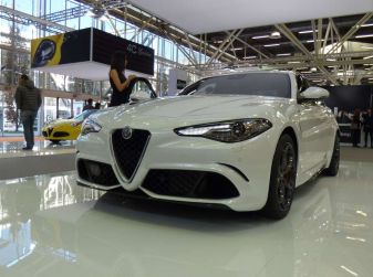 Alfa Romeo Giulia Veloce, al via gli ordini in Italia