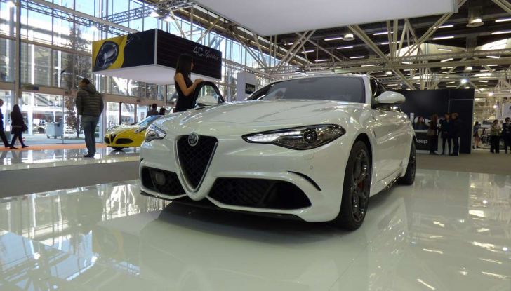 alfa romeo giulia veloce live bologna 2016