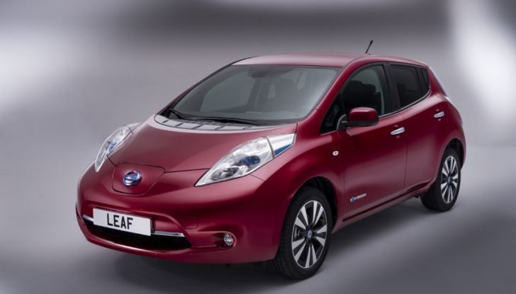 nissan-leaf-ufficiale-2017