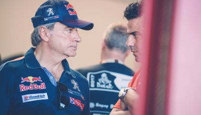 Carlos Sainz si ritira dalla Dakar 2017