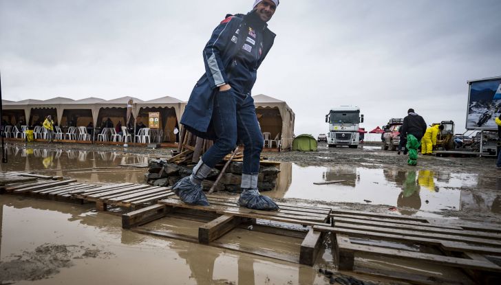 Giornata di riposo per le tre Peugeot 3008DKR in testa alla Dakar 2017 - Foto 2 di 4