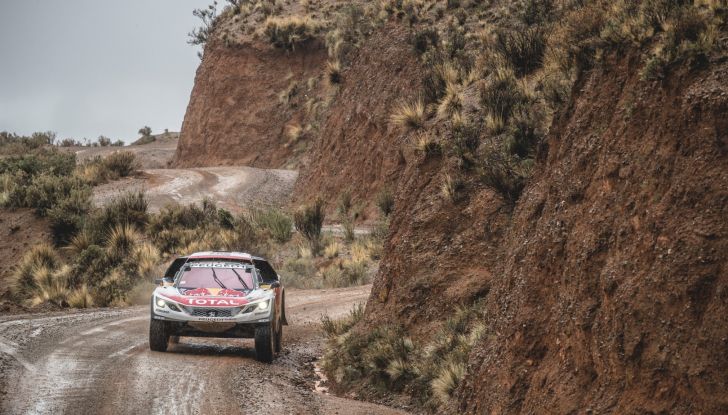 Peugeot monopolizza il podio provvisorio della Dakar - Foto 2 di 6