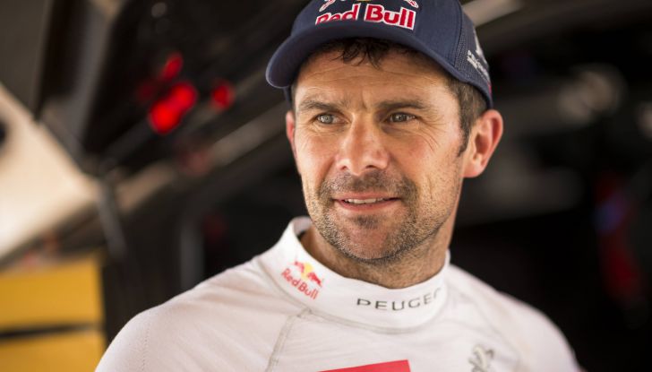 Quattro PEUGEOT 3008DKR pronte per la partenza della DAKAR 2017 - Foto 3 di 5