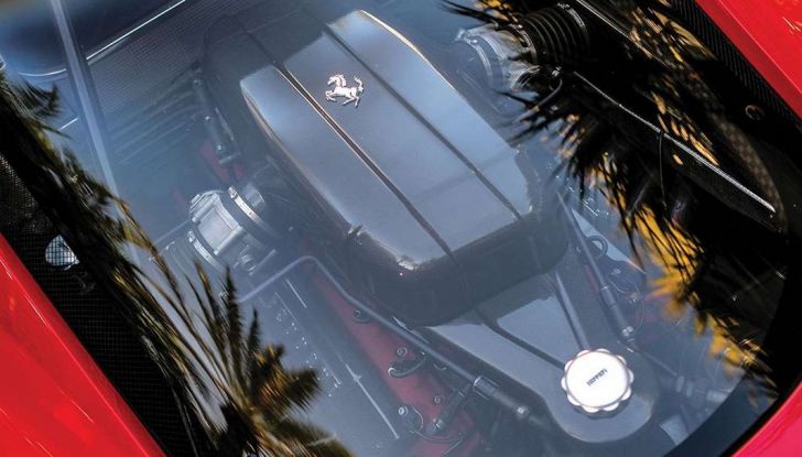 la ferrari enzo di tommy hilfiger finisce all'asta 19