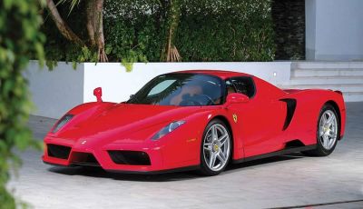 La Ferrari Enzo di Tommy Hilfiger finisce all’asta