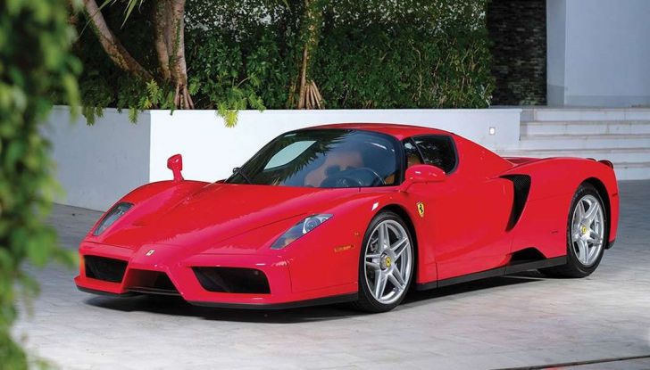 la ferrari enzo di tommy hilfiger finisce all'asta 3