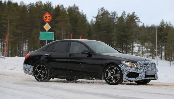 Mercedes AMG C43 4MATIC: facelift per il 2018 - Foto 4 di 16