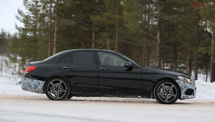 Mercedes AMG C43 4MATIC: facelift per il 2018 - Foto 5 di 16