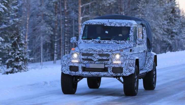 Mercedes Classe G500 4×4 Pickup prime immagini spia del prototipo - Foto 15 di 30