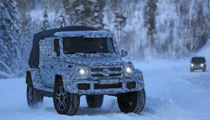 Mercedes Classe G500 4×4 Pickup prime immagini spia del prototipo - Foto 25 di 30