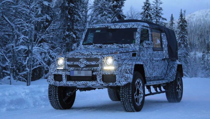 Mercedes Classe G500 4×4 Pickup prime immagini spia del prototipo - Foto 9 di 30
