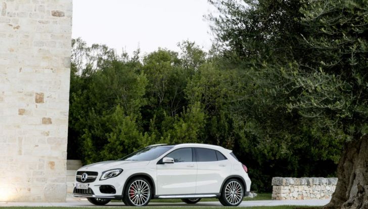 Mercedes GLA: motorizzazioni, allestimenti e dispositivi di sicurezza - Foto 16 di 30