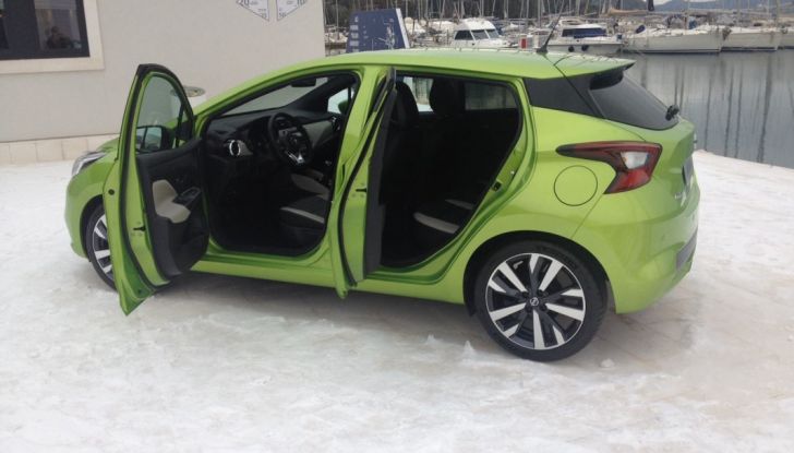 Nuova Nissan Micra, la prova su strada della 5° generazione - Foto 14 di 17