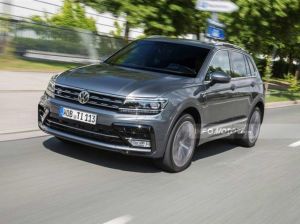 nuova-volkswagen-tiguan-prova-su-strada-della-versione-1-6-tdi-da-115-cv-1-703x524