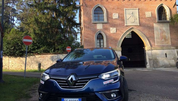 Renault Megane Sporter: test drive, dati tecnici e consumi - Foto 18 di 27