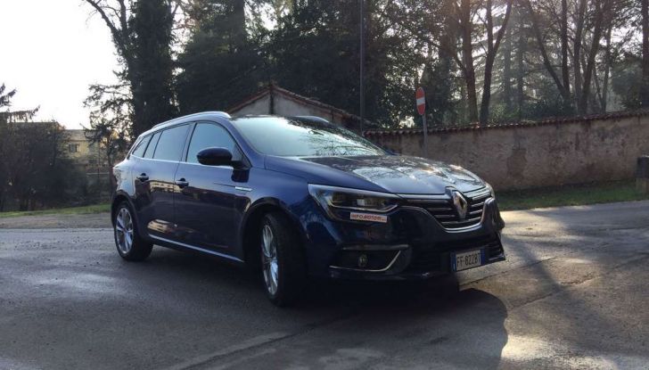 Renault Megane Sporter: test drive, dati tecnici e consumi - Foto 19 di 27