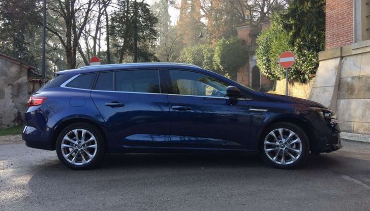 Renault Megane Sporter: test drive, dati tecnici e consumi - Foto 20 di 27