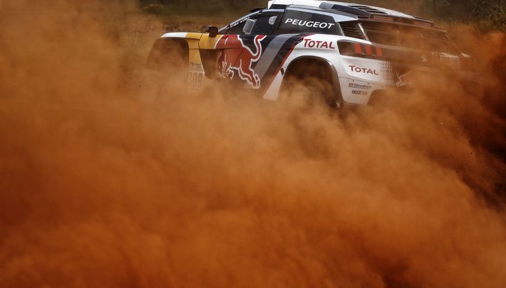 Le Peugeot 3008DKR al comando della Dakar - Foto 1 di 6