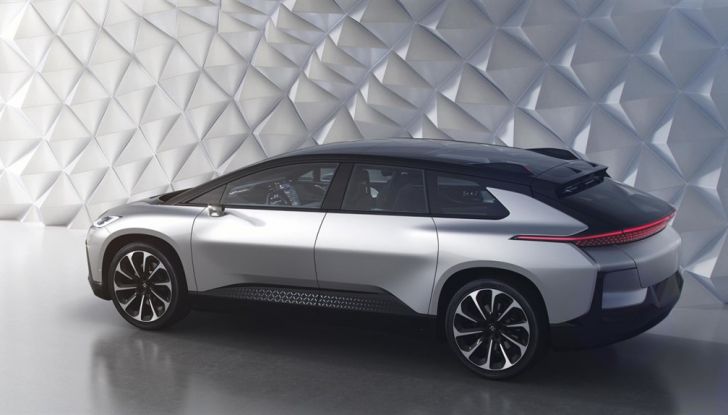Faraday Future: la FF91 da 1.050 CV debutterà in autunno - Foto 3 di 13