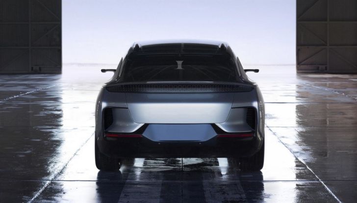 Faraday Future: la FF91 da 1.050 CV debutterà in autunno - Foto 7 di 13