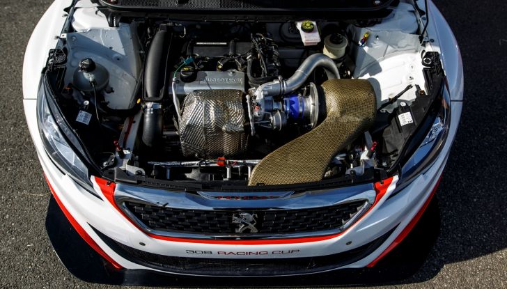 Consegnata la prima Peugeot 308 Racing Cup - Foto 6 di 12