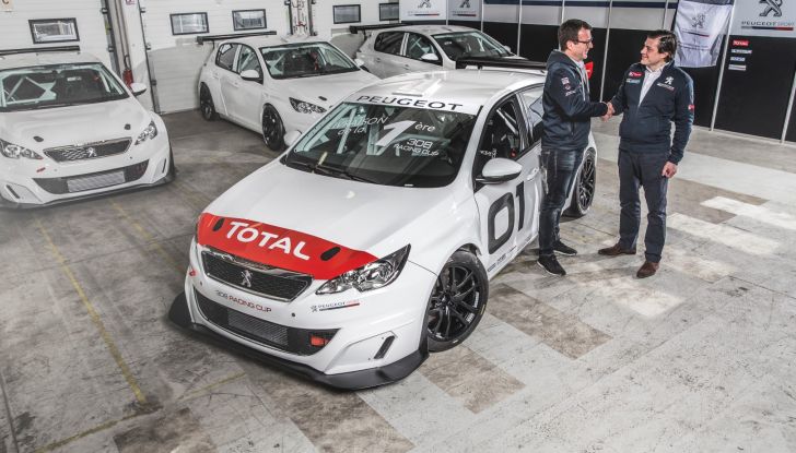 Consegnata la prima Peugeot 308 Racing Cup - Foto 3 di 12