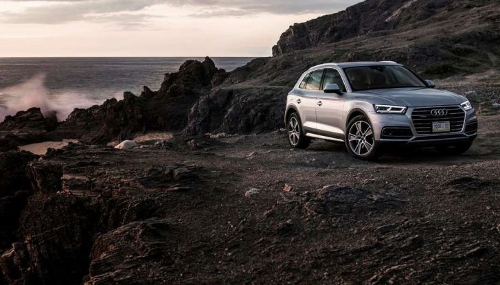 Audi Q5 ufficiali dinamiche 2017, off road.