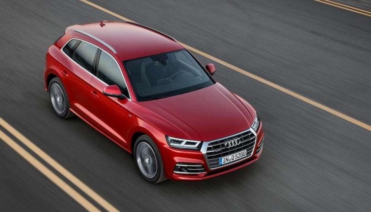 Audi Q5 ufficiali dinamiche 2017.