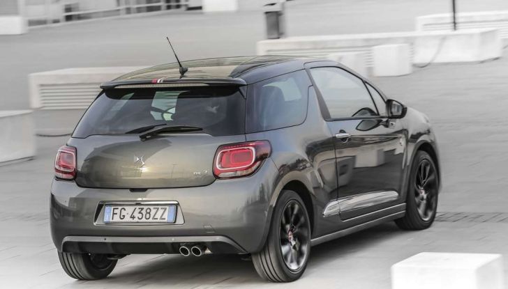 DS Performance Line , 3/4 laterale posteriore destro.