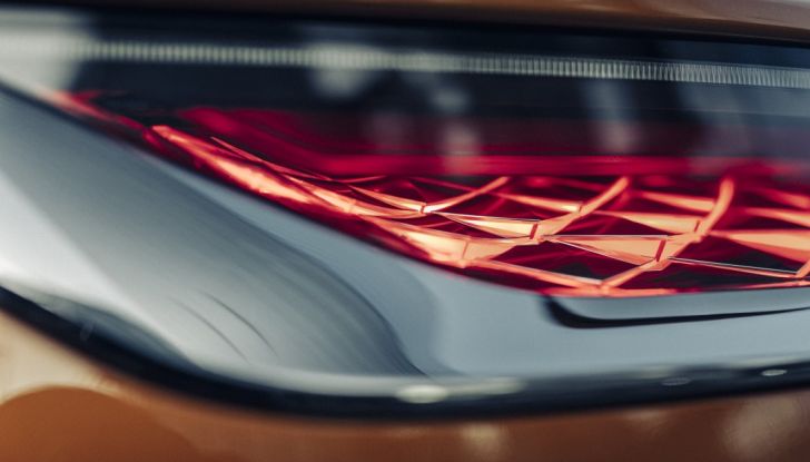 DS7 Crossback: il primo SUV dell’atelier francese - Foto 8 di 15