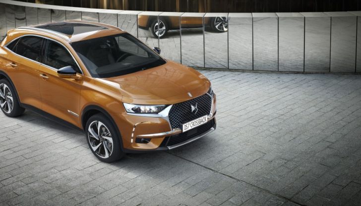 DS7 Crossback: il primo SUV dell’atelier francese - Foto 4 di 15